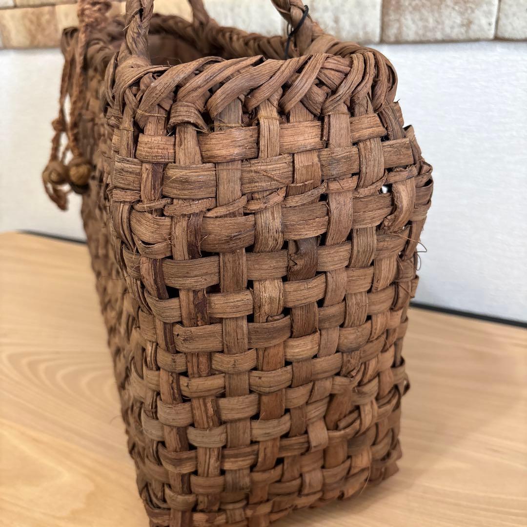 山葡萄　天然素材ハンドバッグ