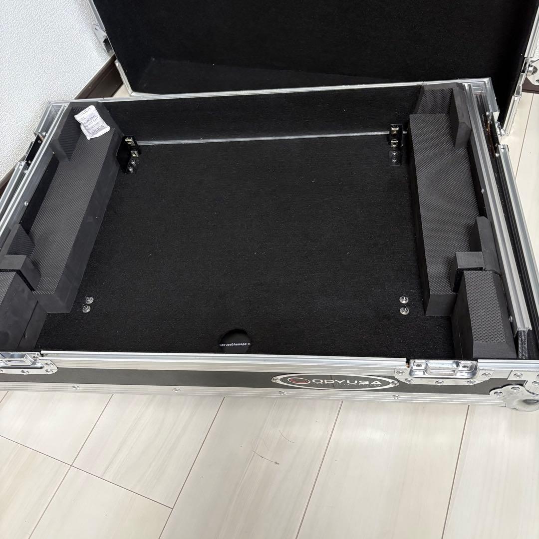 【美品】ODYSSEY ハードケース DJ機材用 大型 クッション付