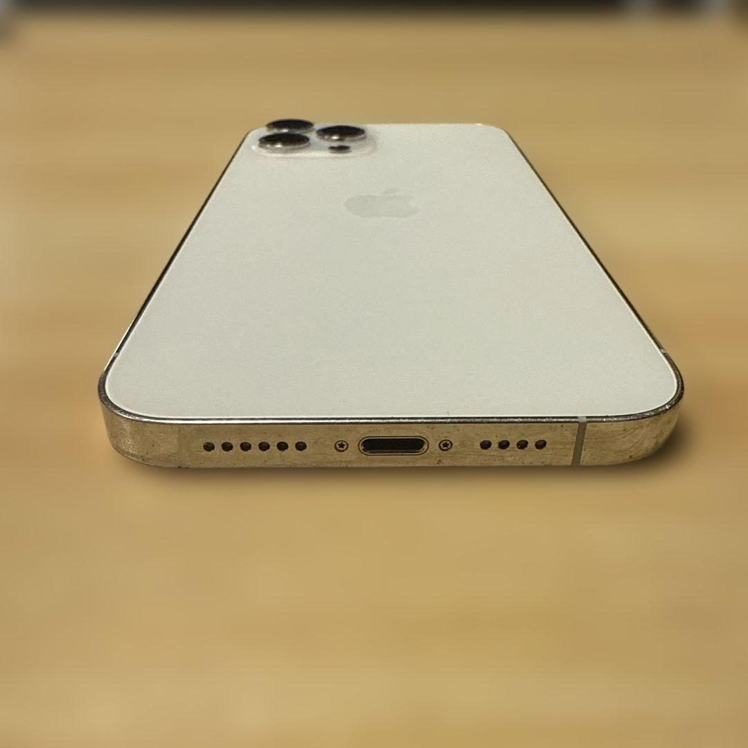 Apple iPhone 12Promax 256GB ネットワーク制限無し