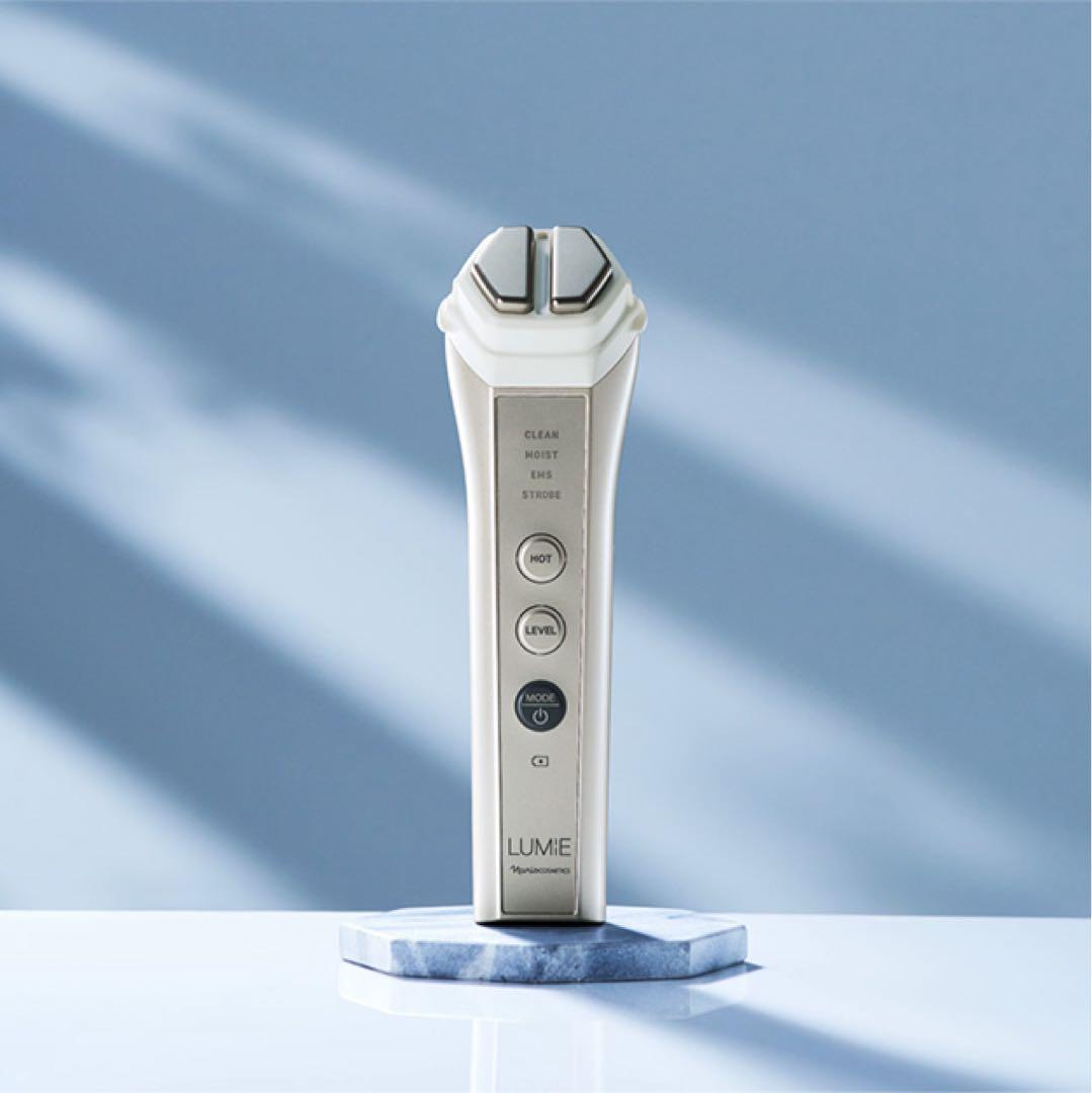お値下げ！Naris LUMiE 美顔器 新品　未開封　ナリス　ルミエ　乳液つき