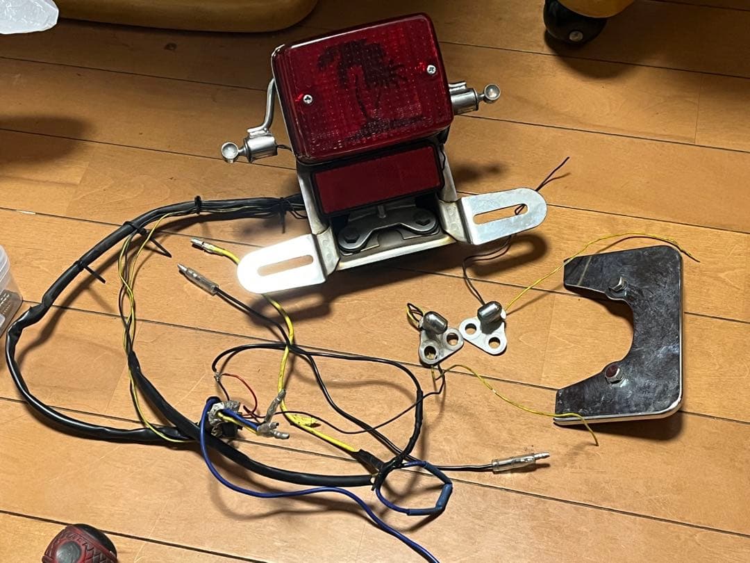 SR400 テールランプ 2%erスタービーンズウインカー シムズクラフトステー