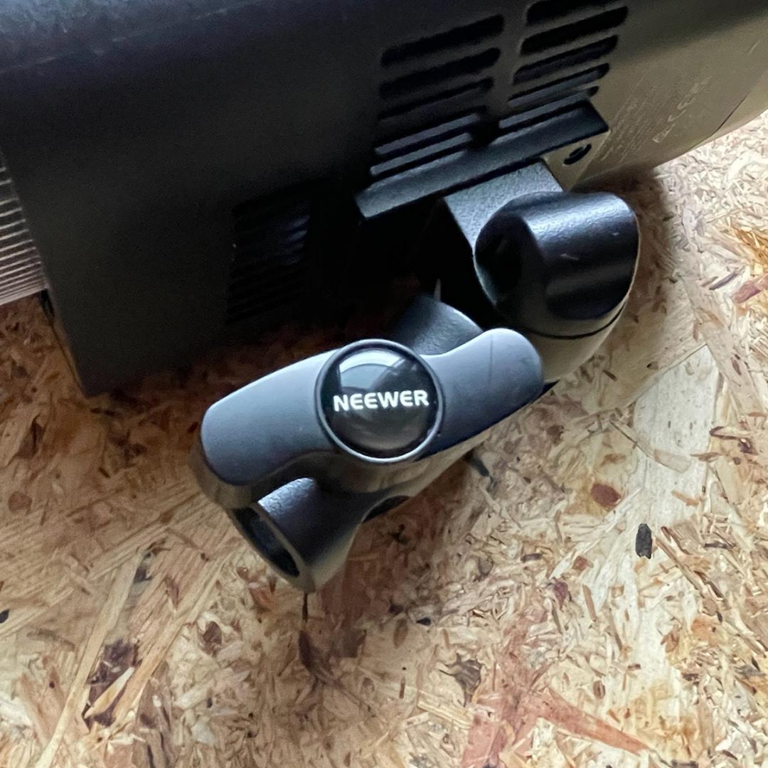 NEEWER CB60B 70W LEDビデオライト