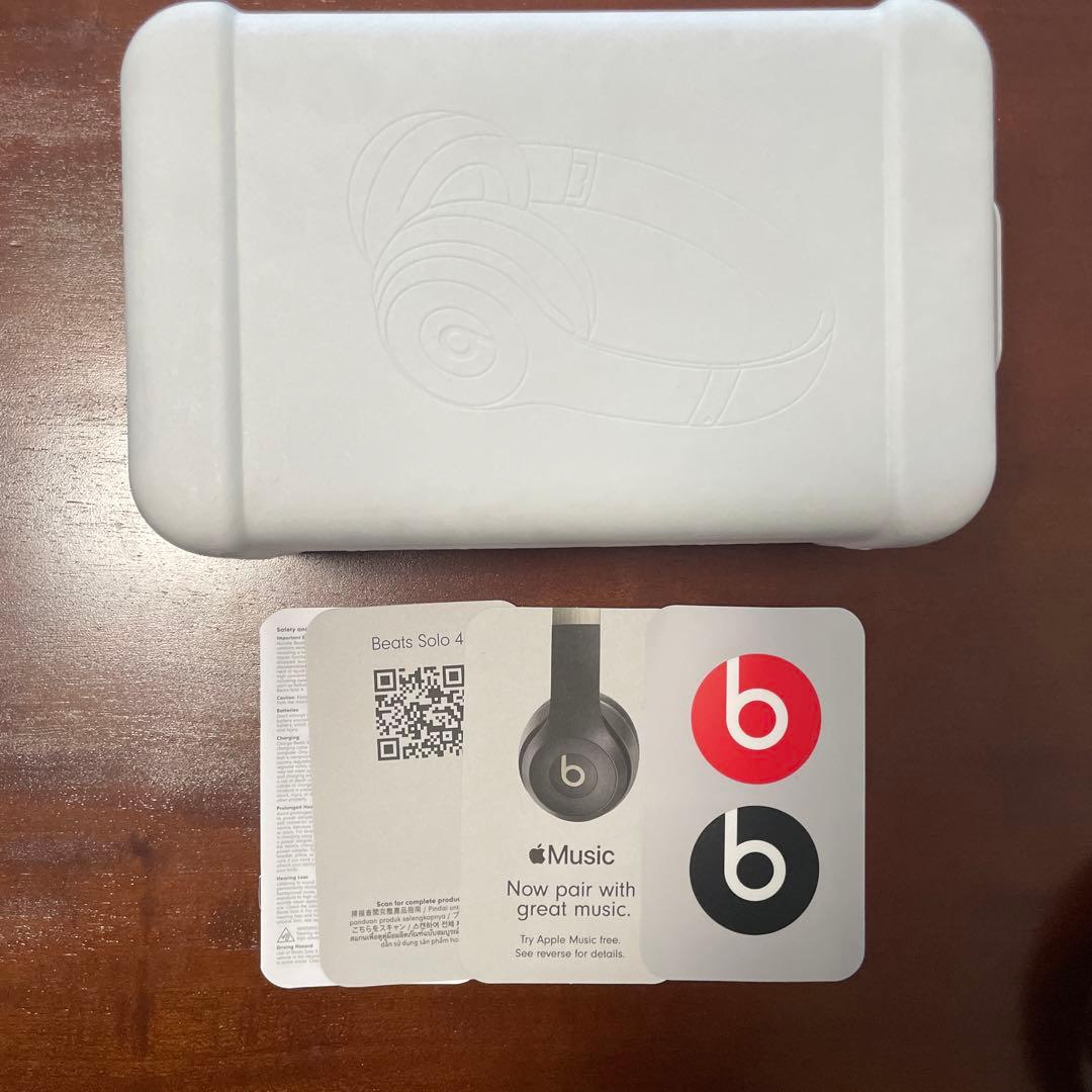 Beats Solo 4 ワイヤレスヘッドフォン ブラック