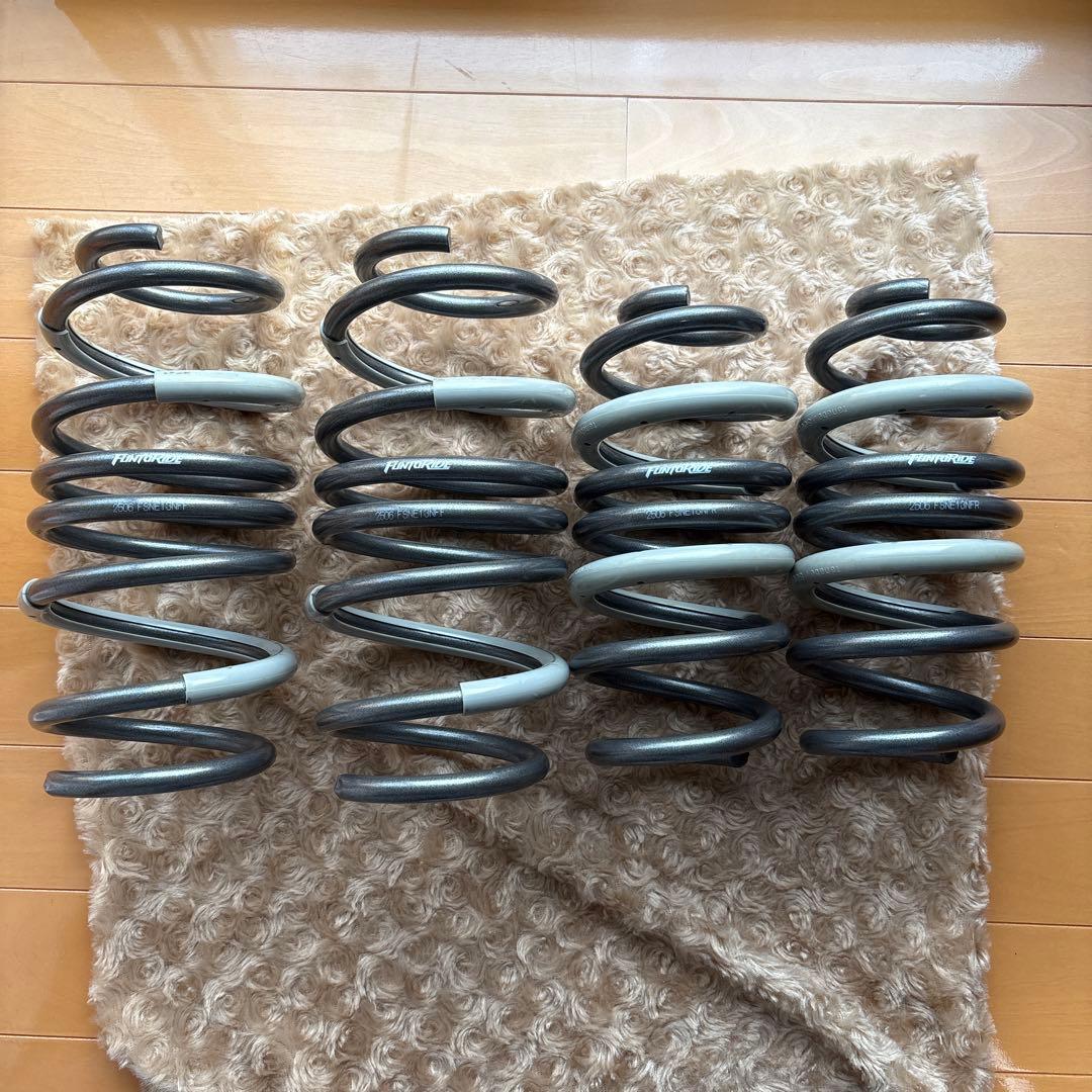 タナベ ファントライド ダウンサス オーラ ニスモ 4WD FSNE13