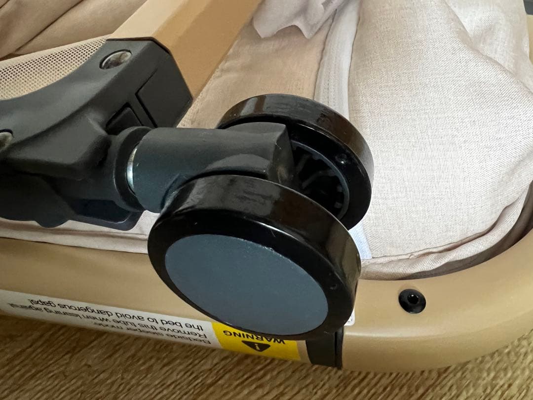 HZDMJ ベビーベッド　コンパクトベビーベッド　ベージュ　おまけあり