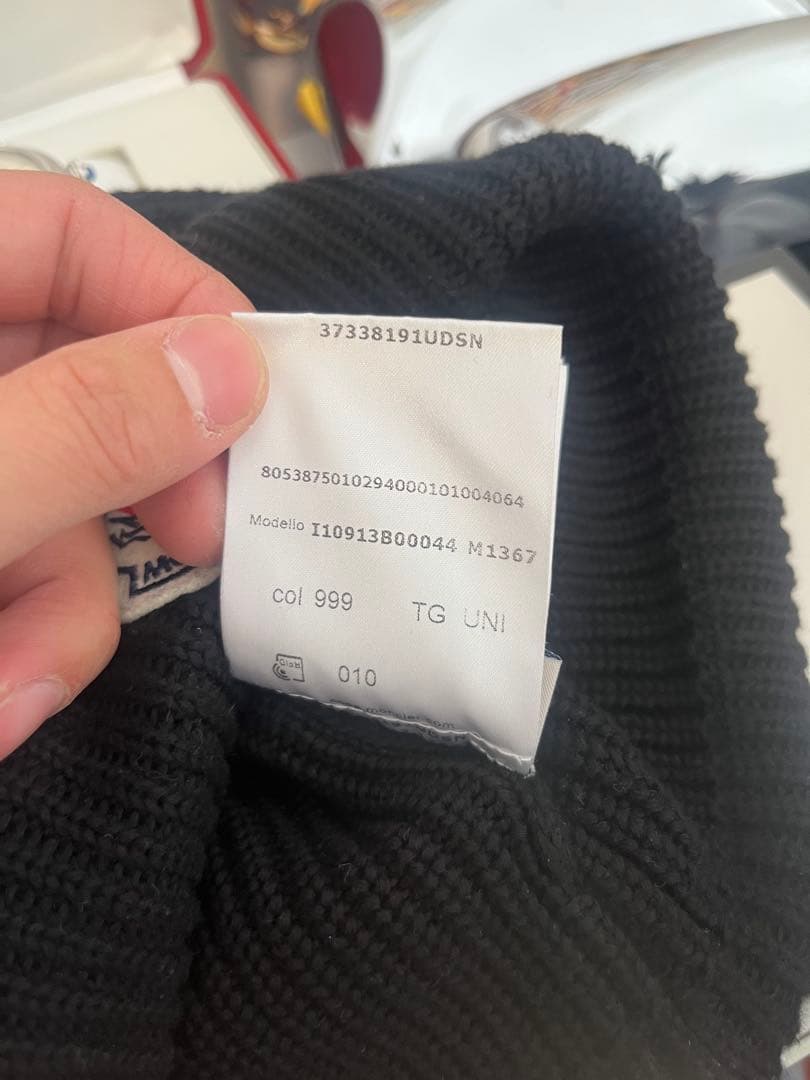 Moncler ニット帽　ブラック