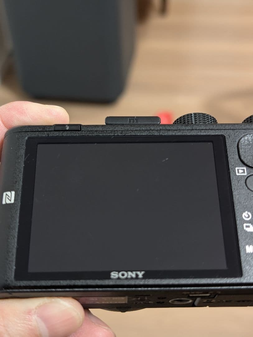 【SONY】サイバーショット DSC-HX60V【中古】