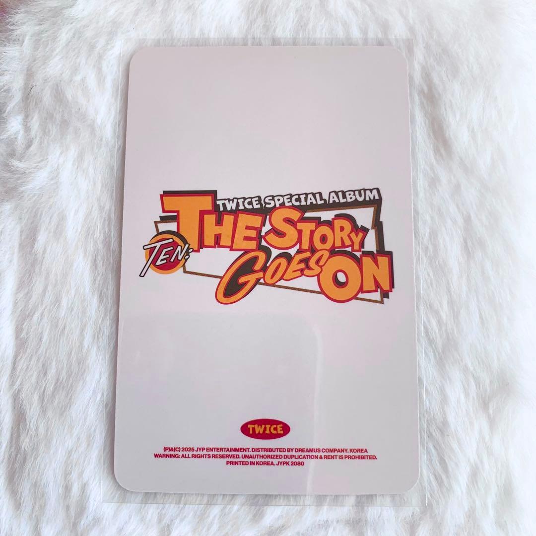 TWICE サナ \"THE STORY GOES ON\" Target限定