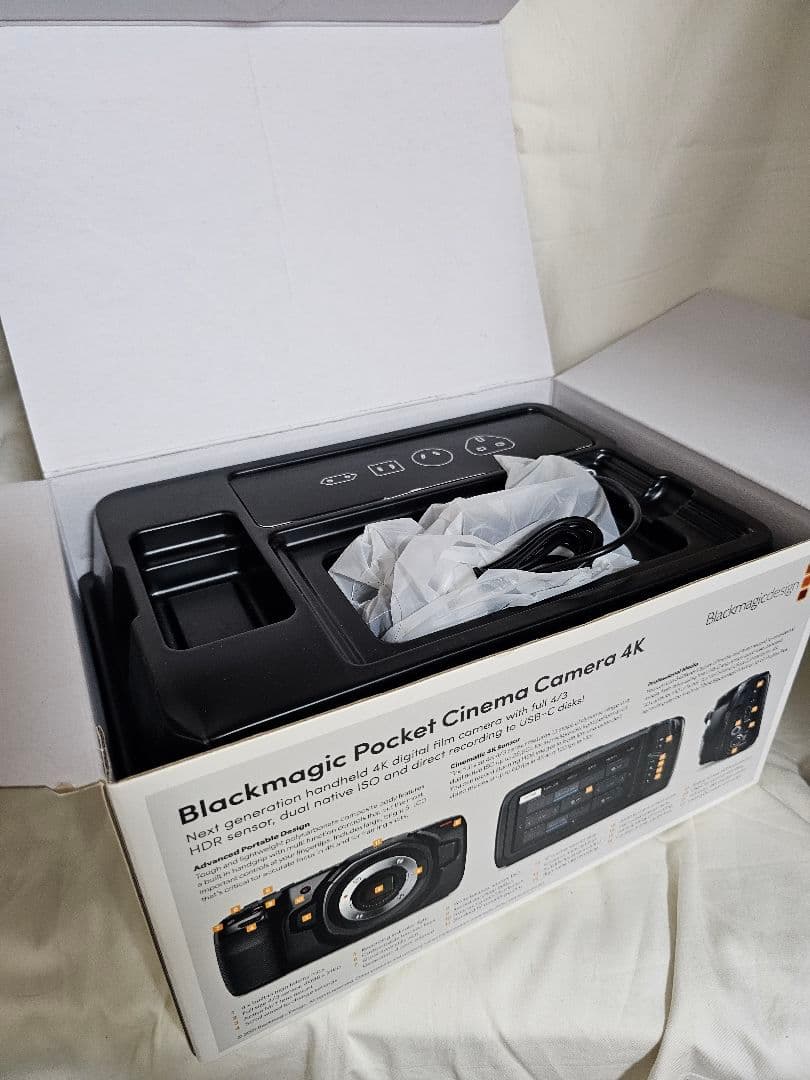 BMPCC4K ブラックマジックデザイン 本体