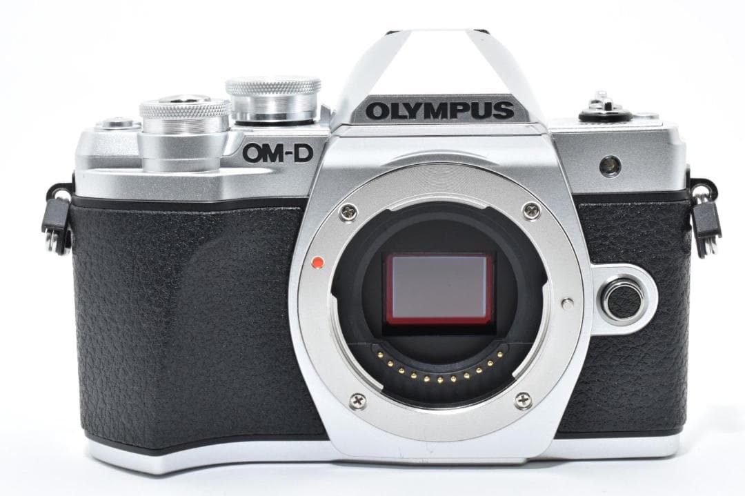 新品級 OLYMPUS OM-D E-M10 MarkIII ダブルズームキット
