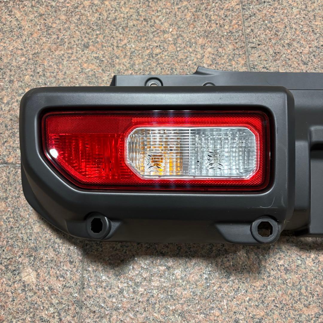 スズキ　ジムニーシエラ　JB74系　純正 リアバンパー