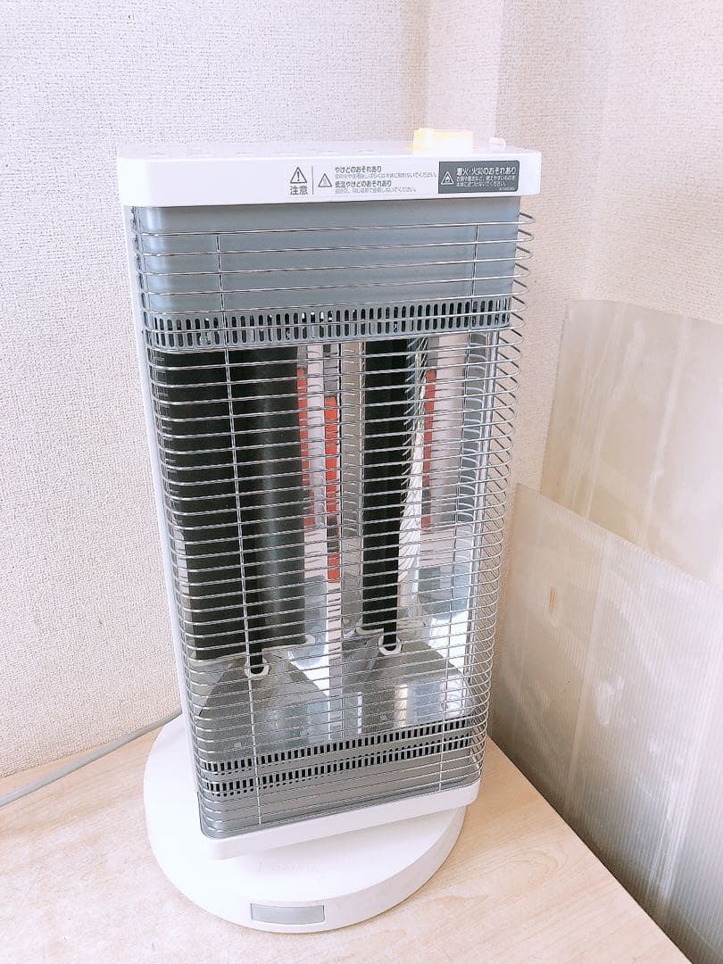 ダイキン 2020年製 遠赤外線暖房機 ERFT11XS-W DAIKIN