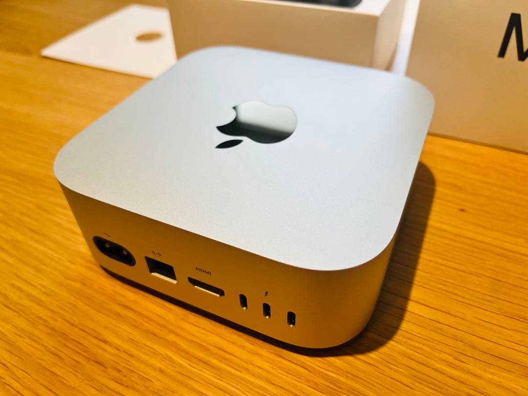 Apple M4 Mac mini（メモリ32GB 、SSD512GB