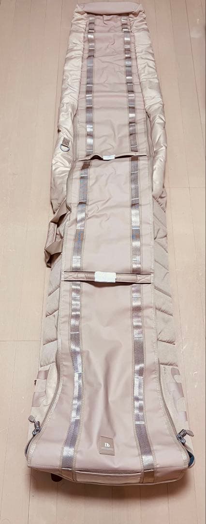 Db(ディービー)スノーボード/スキー　キャスター付きケース