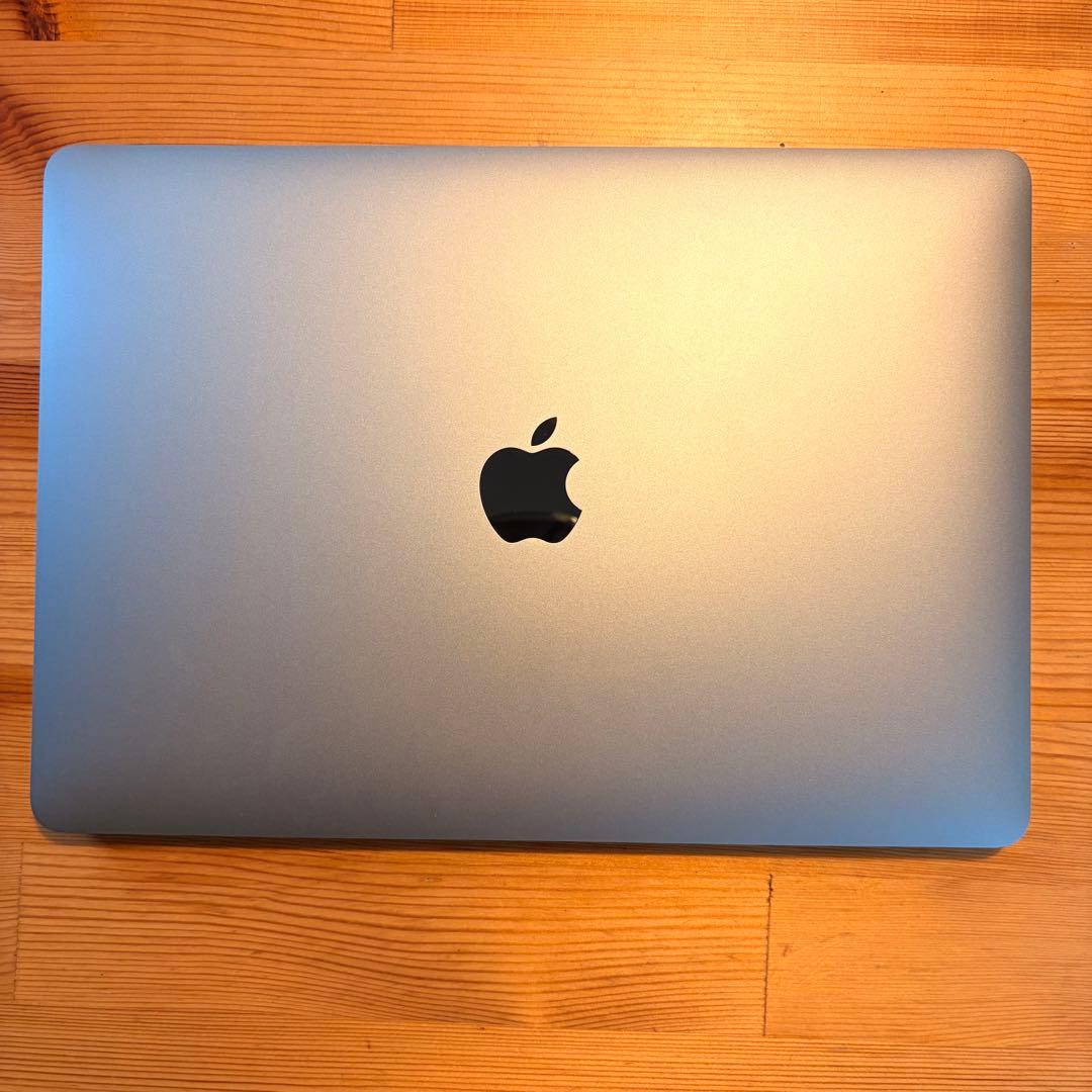 MacBook Air 2020 M1/8GB/256GB SSD シルバー