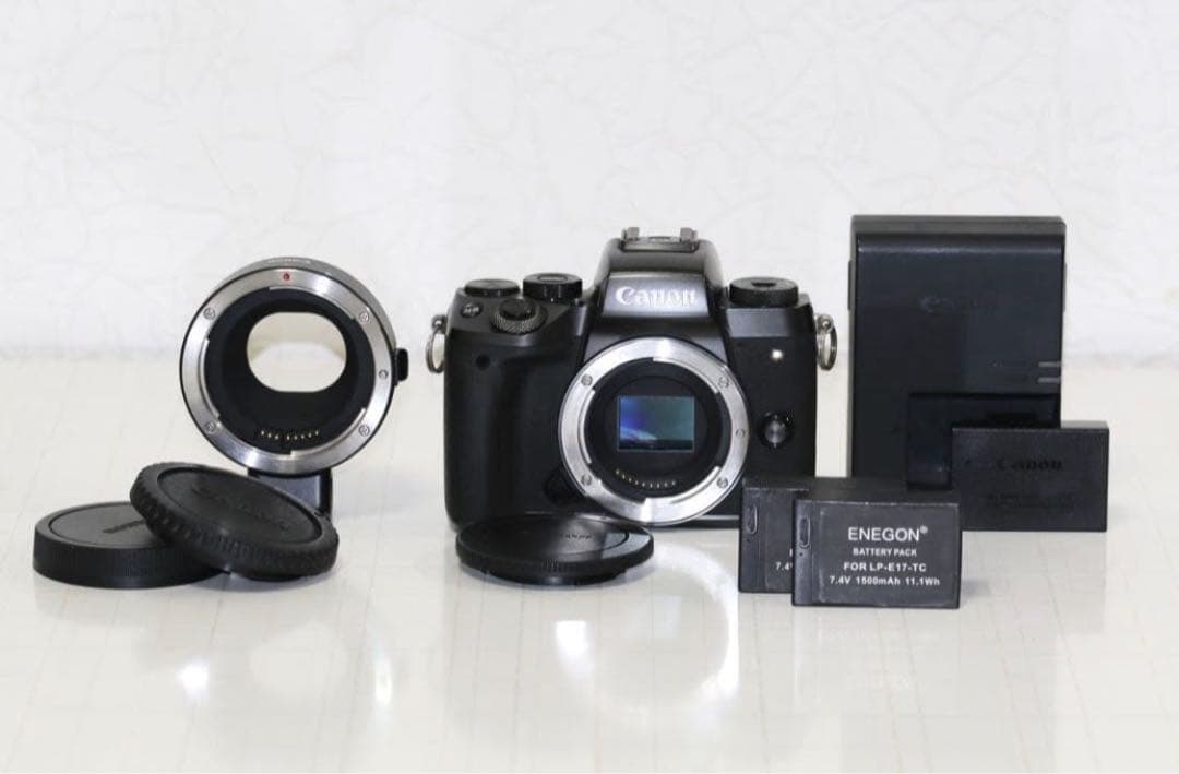 Canon EOS M5 純正アダプター付き！即購入OK