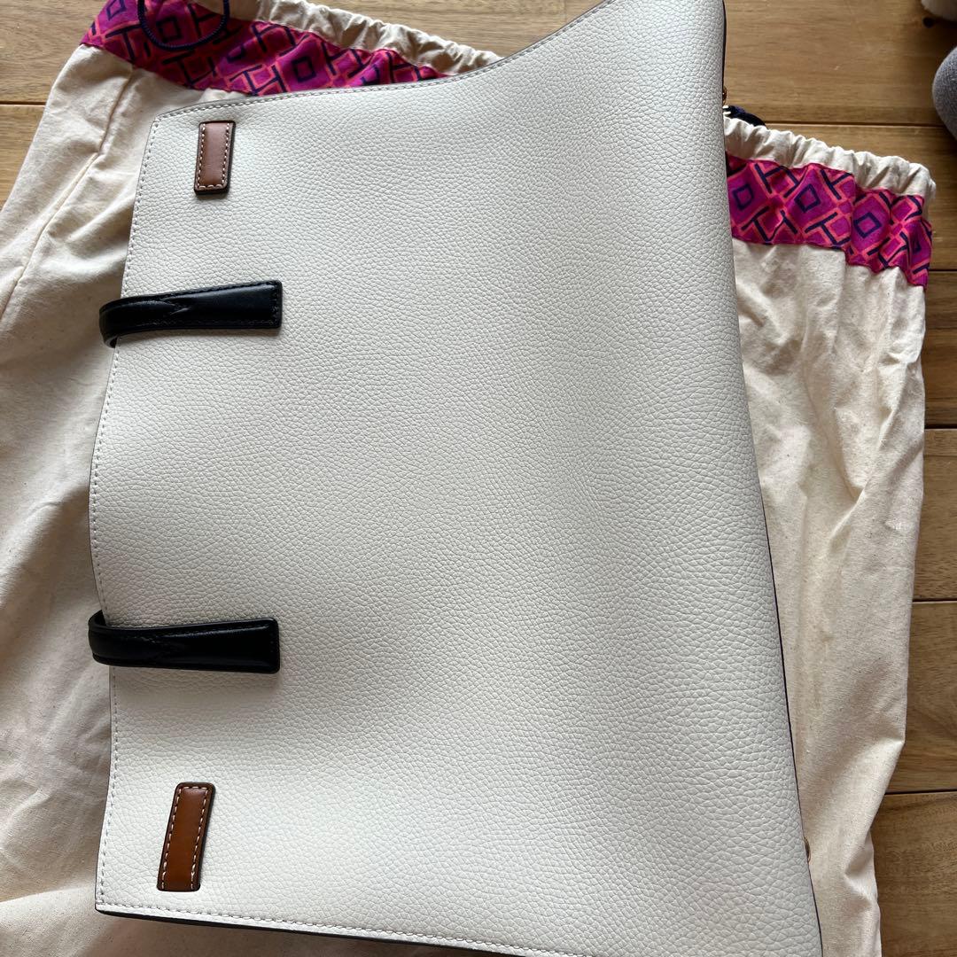 Tory Burch バッグ未使用に近い　紙袋あり