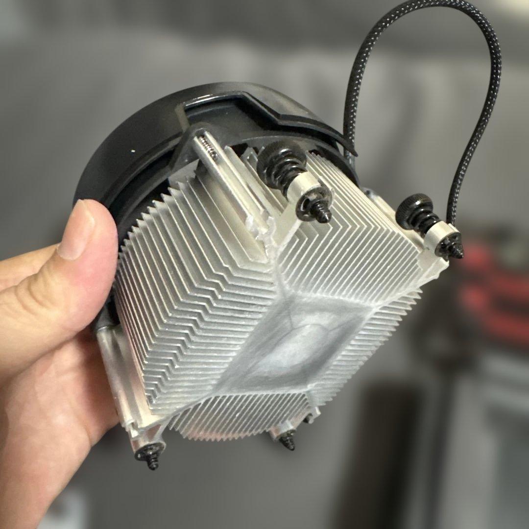 m*価様 チ*ン様 MSI B450 GAMINGPLUS マザーボードとRyz