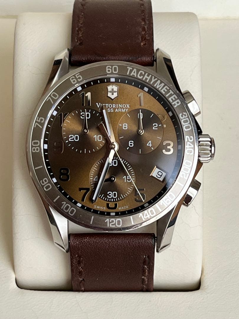 【希少】Victorinox Swiss Army ブラウンクロノグラフ