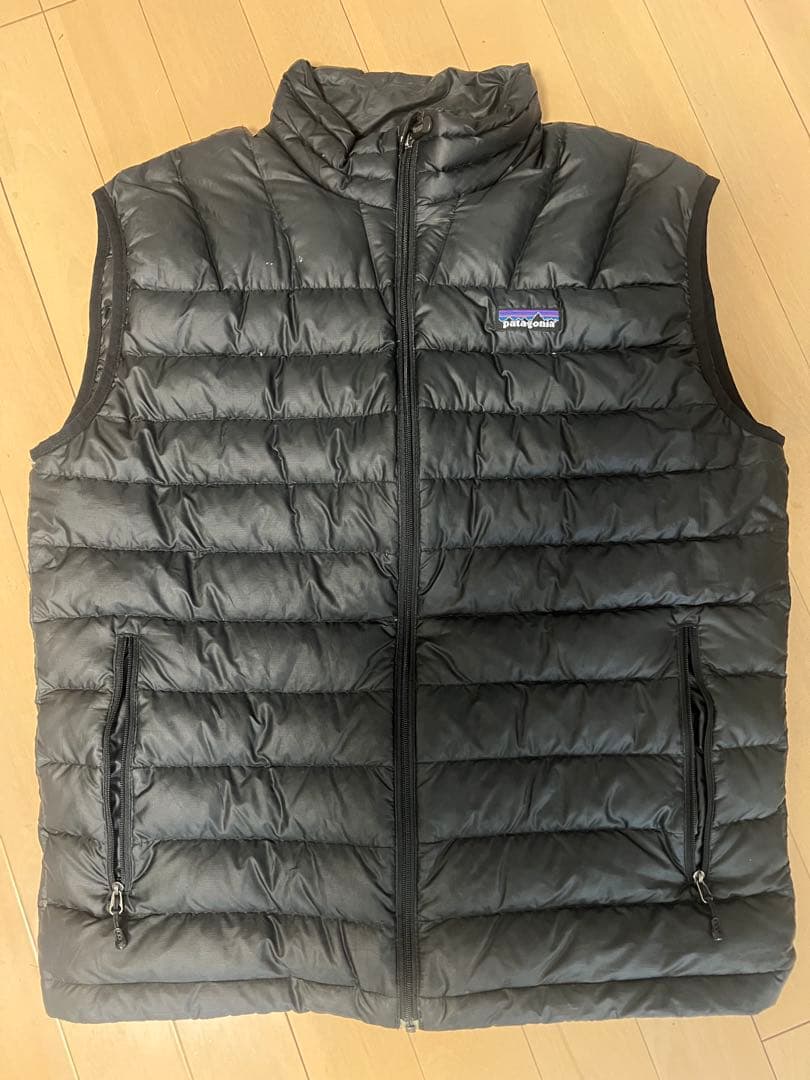 Patagonia メンズ ダウンセーター ベスト M 黒 パタゴニア ダウン