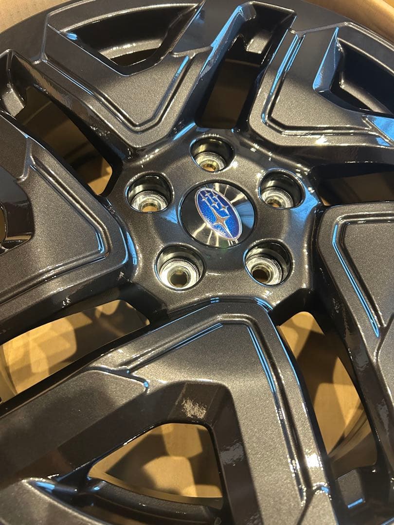 【SL型フォレスター新車外し】ダークメタリック塗装18インチ純正ホイールNo.2