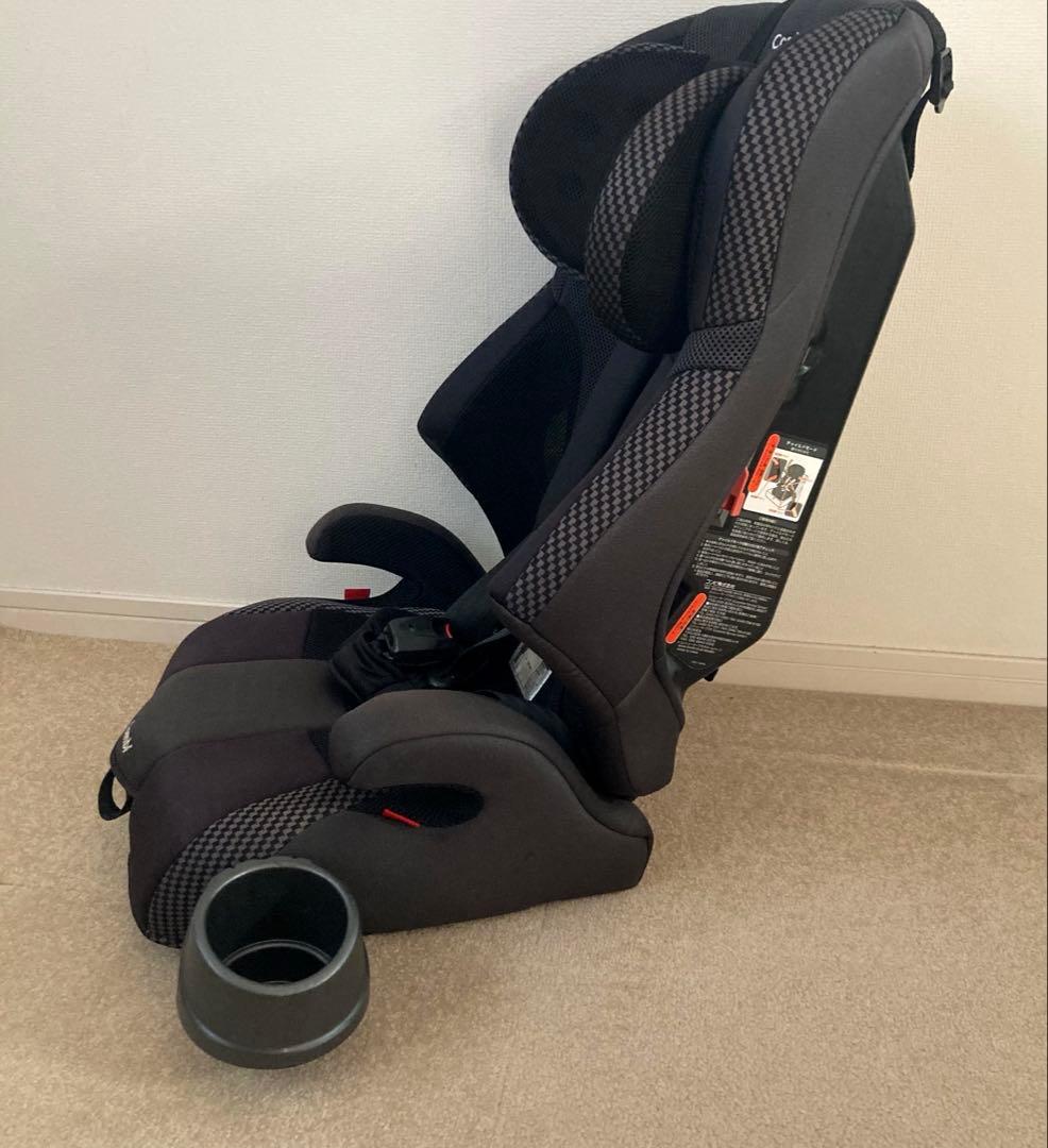 美品　コンビ ジョイトリップ エアスルー GG ブラック ジュニアシート