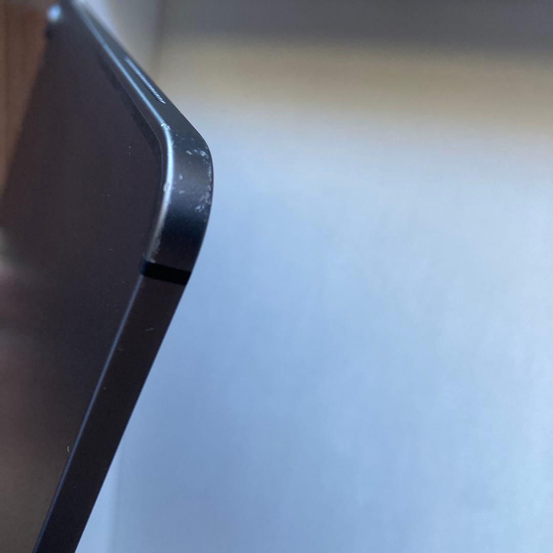 iPad Pro 12.9（第３世代）256GB Wi-Fi+セルラー