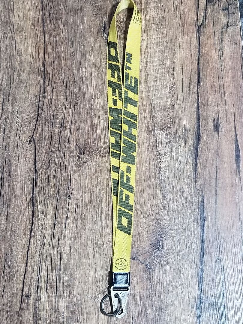 OFF-WHITE  ストラップ ネックストラップ