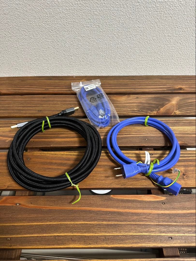 期間限定値下げ・美品・アイオーデータ ゲーミングモニターとモニターアームのセット