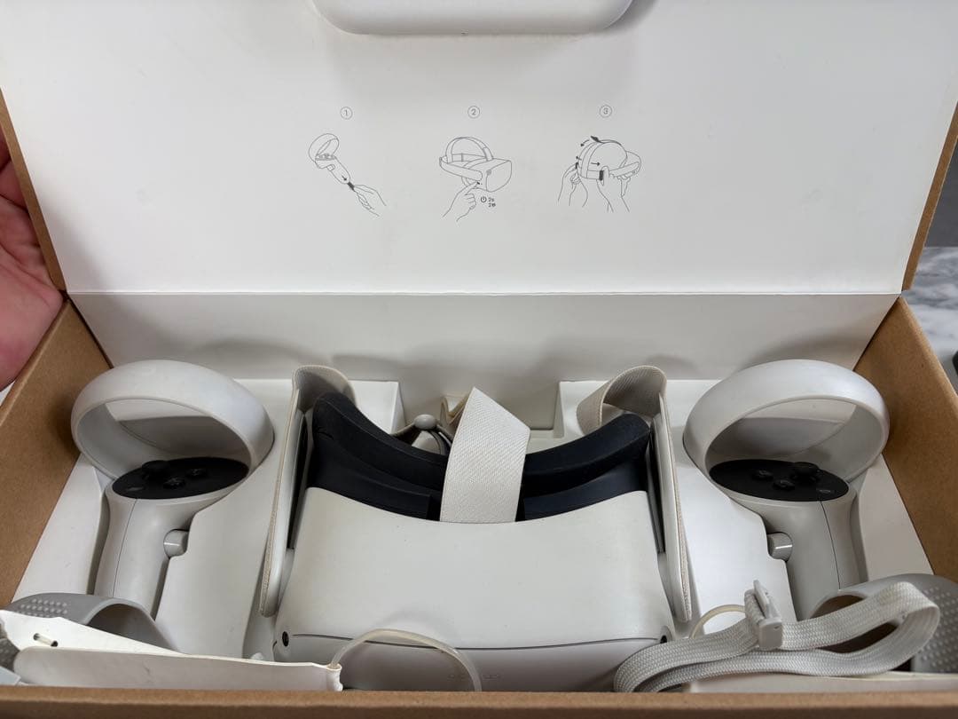 【BOBOVR M2付】 Quest 2 64GB