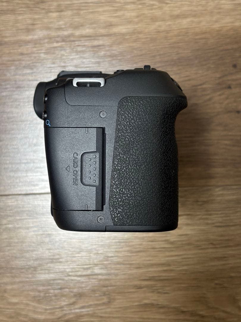 は*す様 【中古】Canon EOS R7 本体 取扱説明書付き