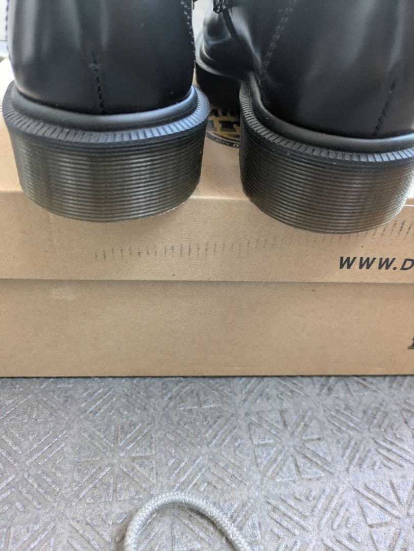 ドクターマーチン　ADRIAN ブラック　レディースローファー