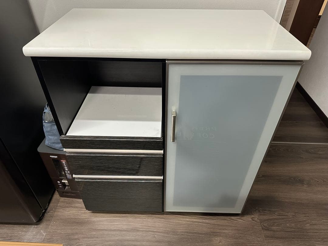 【値下げ可能】コンパクト食器棚 ホワイト ブラック