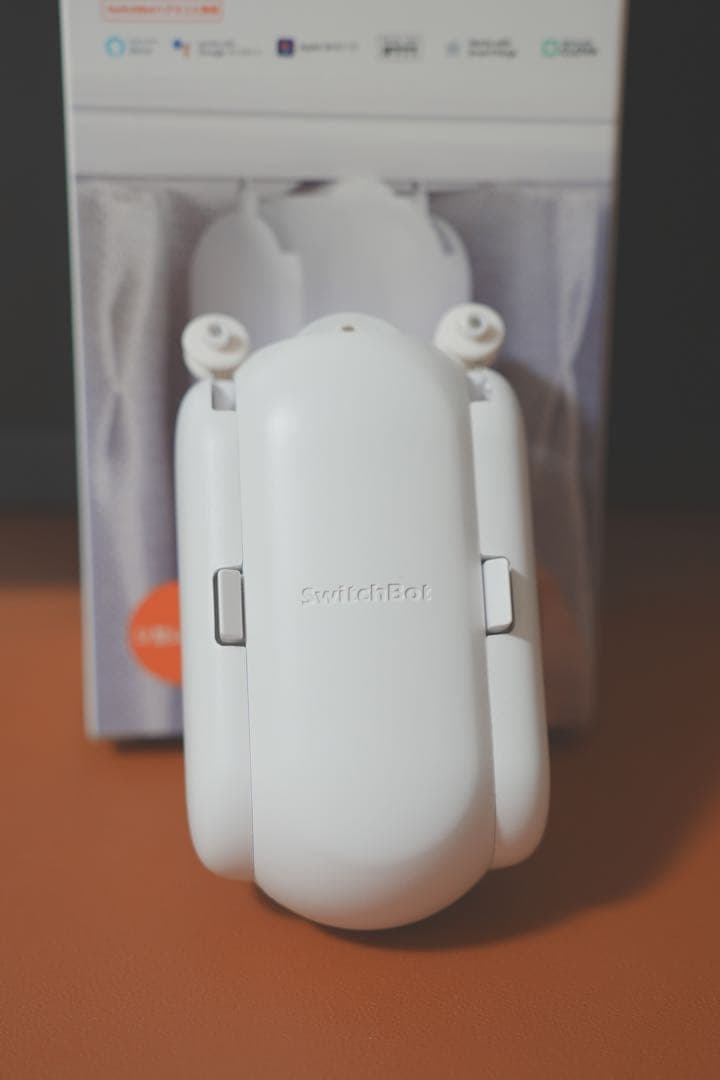 SwitchBot カーテンコントローラー　2個セット　　箱1個