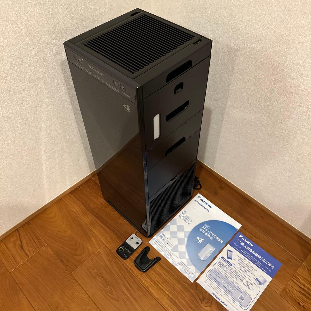 タワー型空気清浄機 ブラック　ダイキン 2020年製　ＭＣＫ55ＸＥ８-Ｈ
