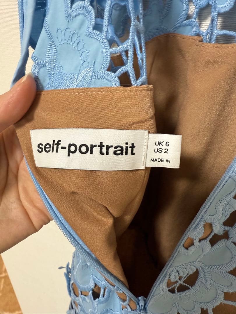 セルフポートレート　ワンピース