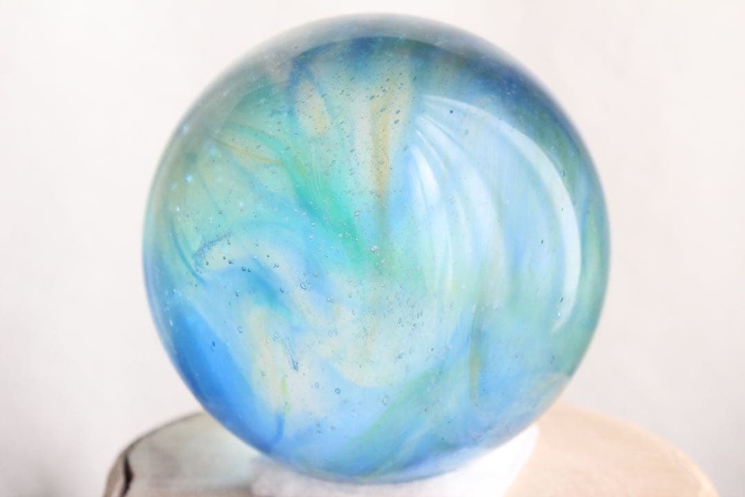 m*m様 【訳あり】シエラネバダ産アンダラクリスタル　スフィア　大きめ　マルチカ