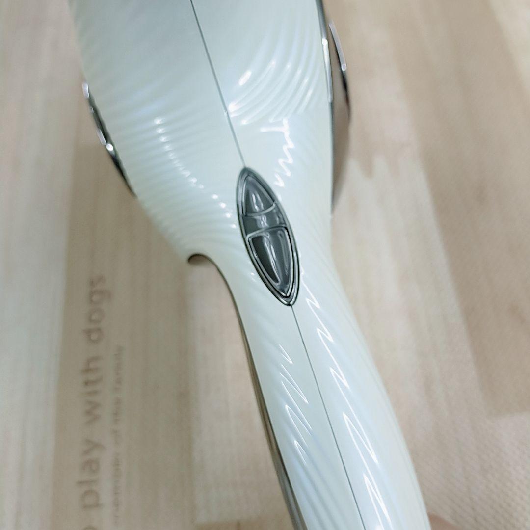 ほぼ未使用○ノズル付き Refa リファ ビューティック ドライヤー MTG