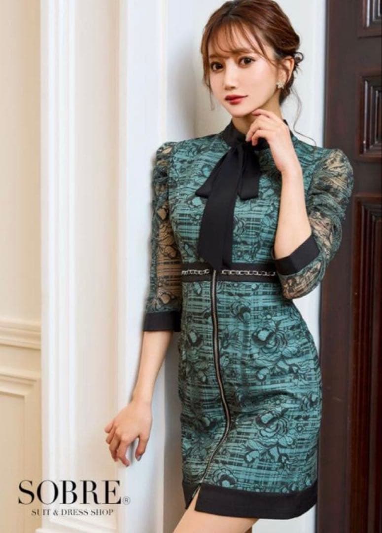 Sobre ボウタイレース柄ミニワンピース