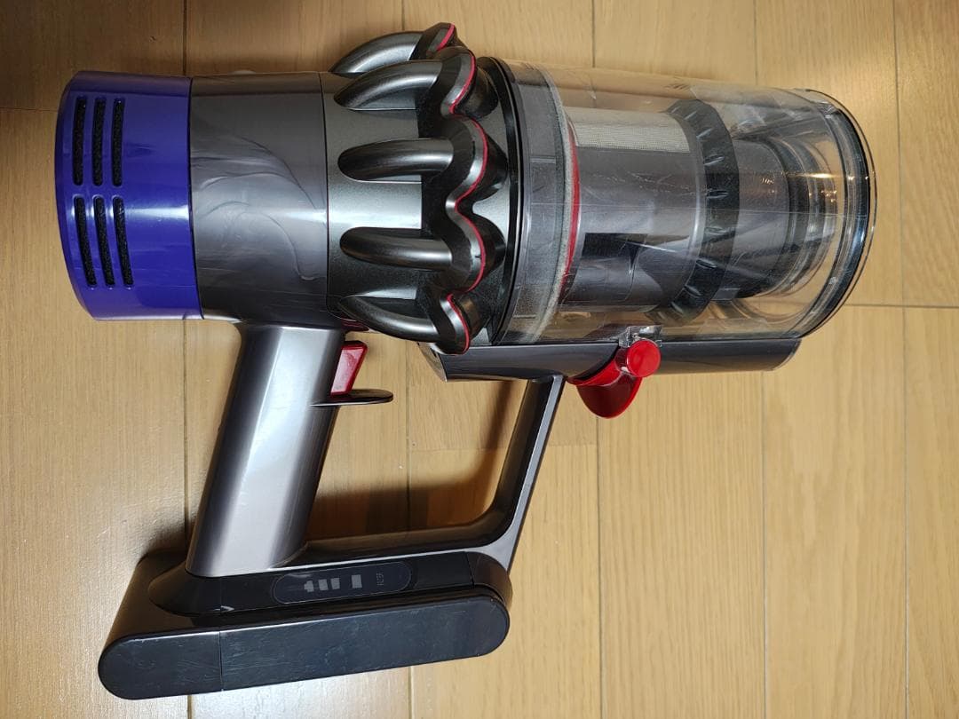 ダイソン★掃除機★V10本体★ＳV12★新品PSE認証バッテリー取付済み