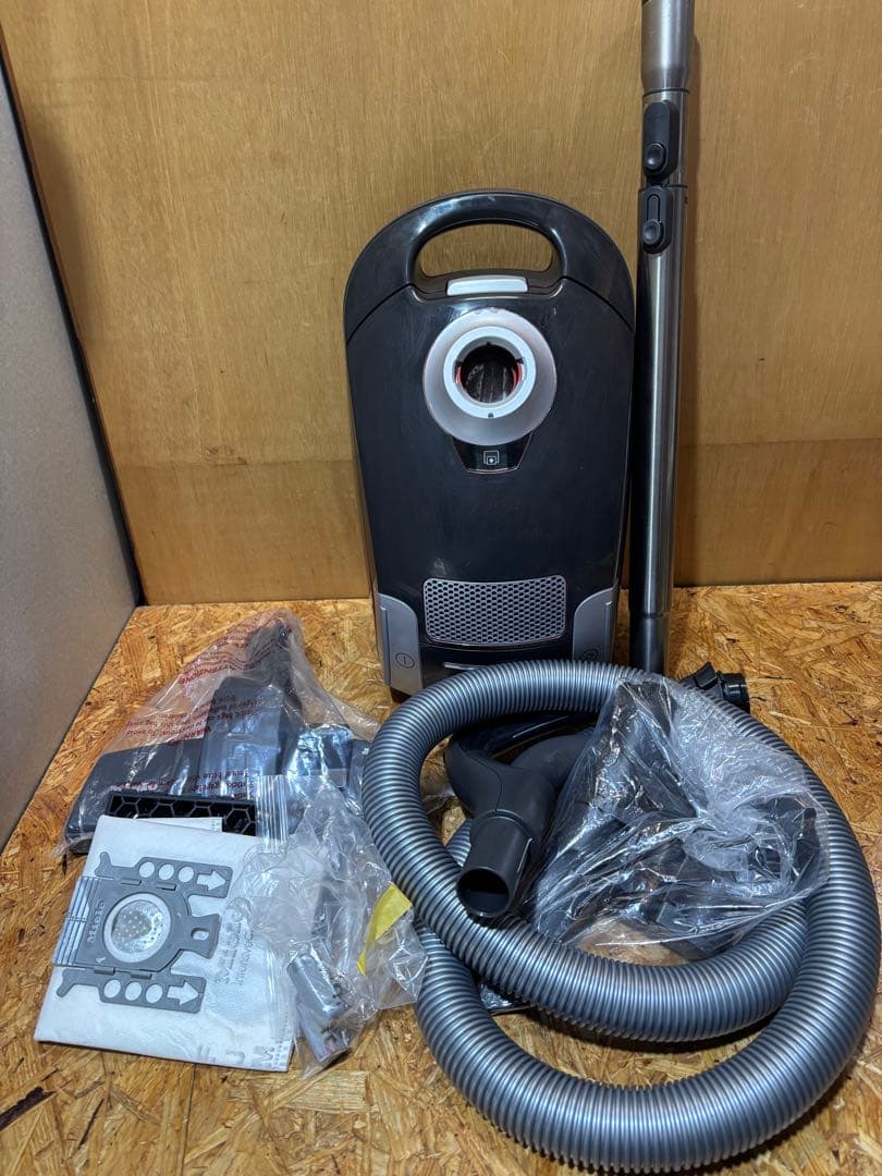 オ*フ様 掃除機 S4580 ミーレ ドイツ製 フィルター 箱説明書 付き 訳あ