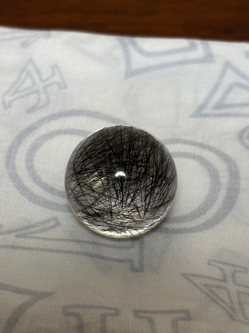 ブラックトルマリンインクォーツ　丸玉　25㍉