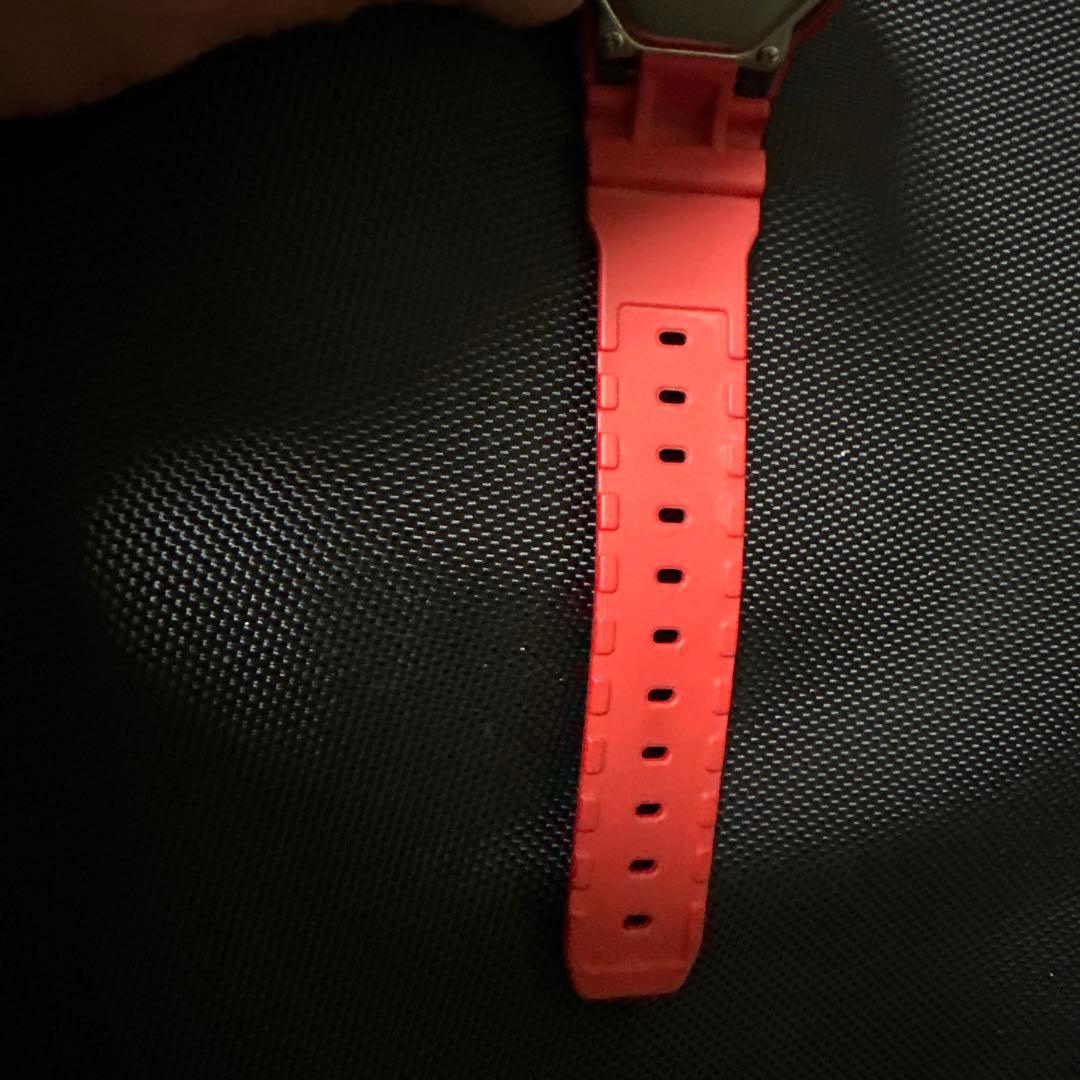 ワンピース　G-SHOCK DW-6900 ルフィデザイン レッド