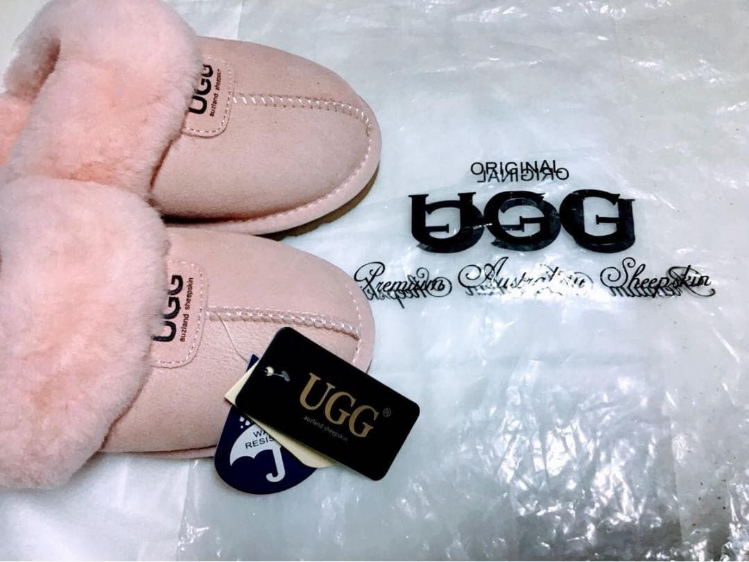 UGG Australia アグ* スリッパ pink 新品・未使用・タグ付