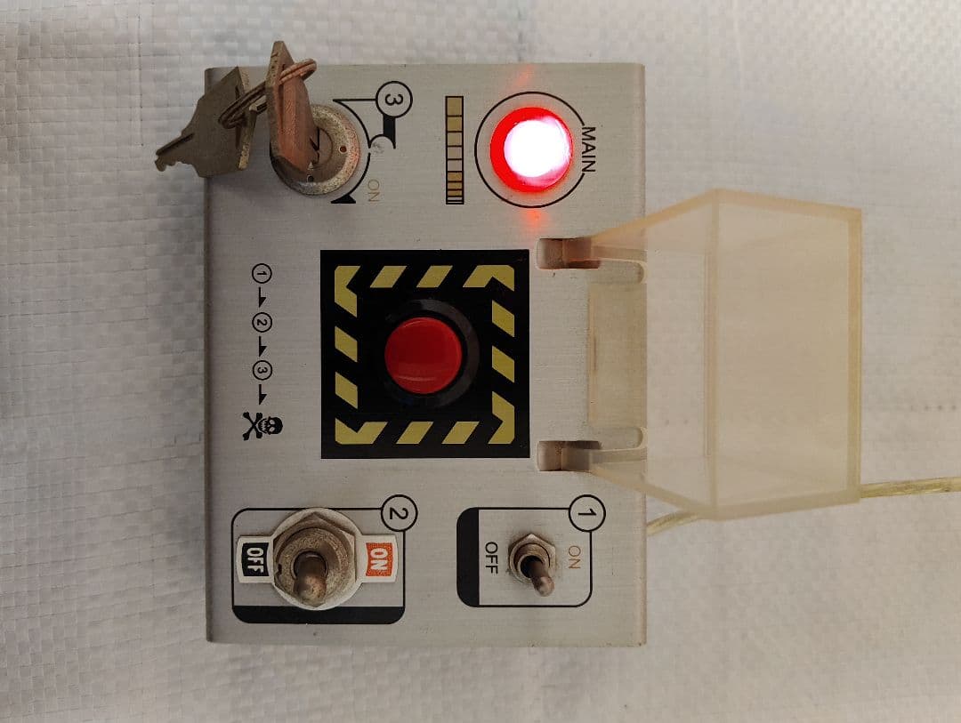 自爆ボタンDX・USB2.0ハブ