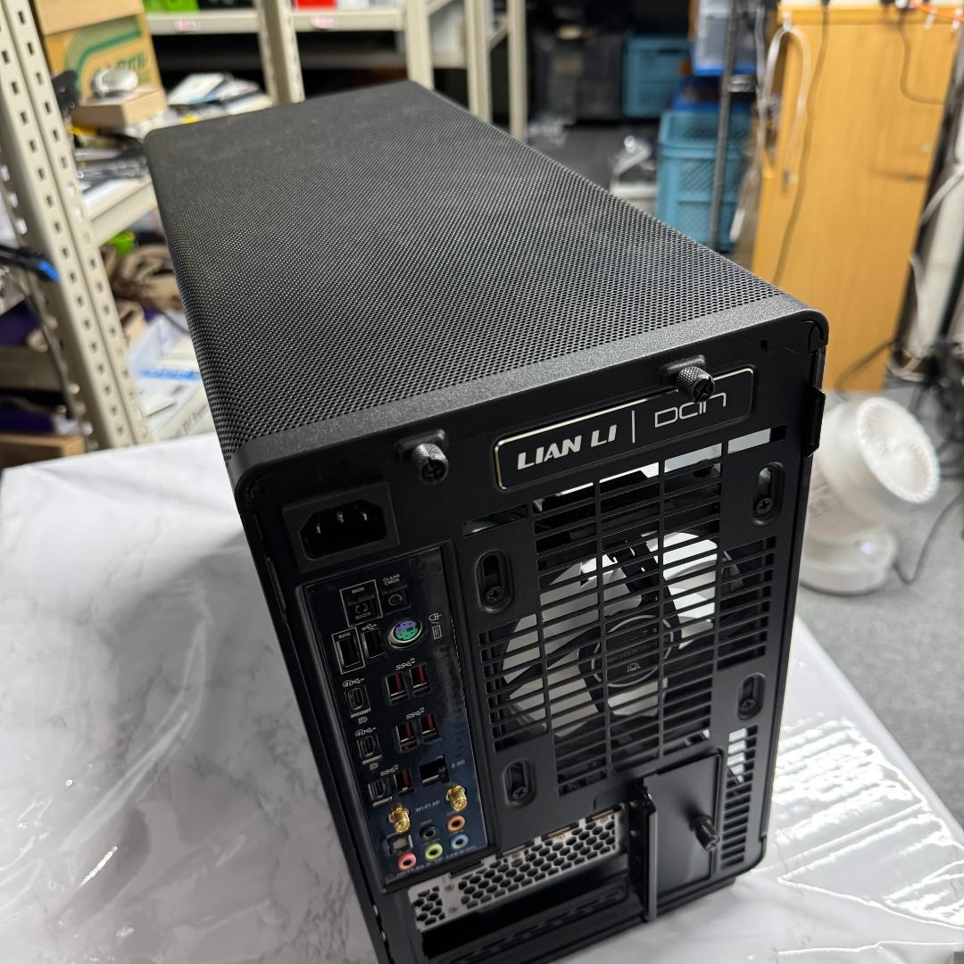 ゲーミングPC/7950X RTX4070Ti 32GB NVMe 1TB