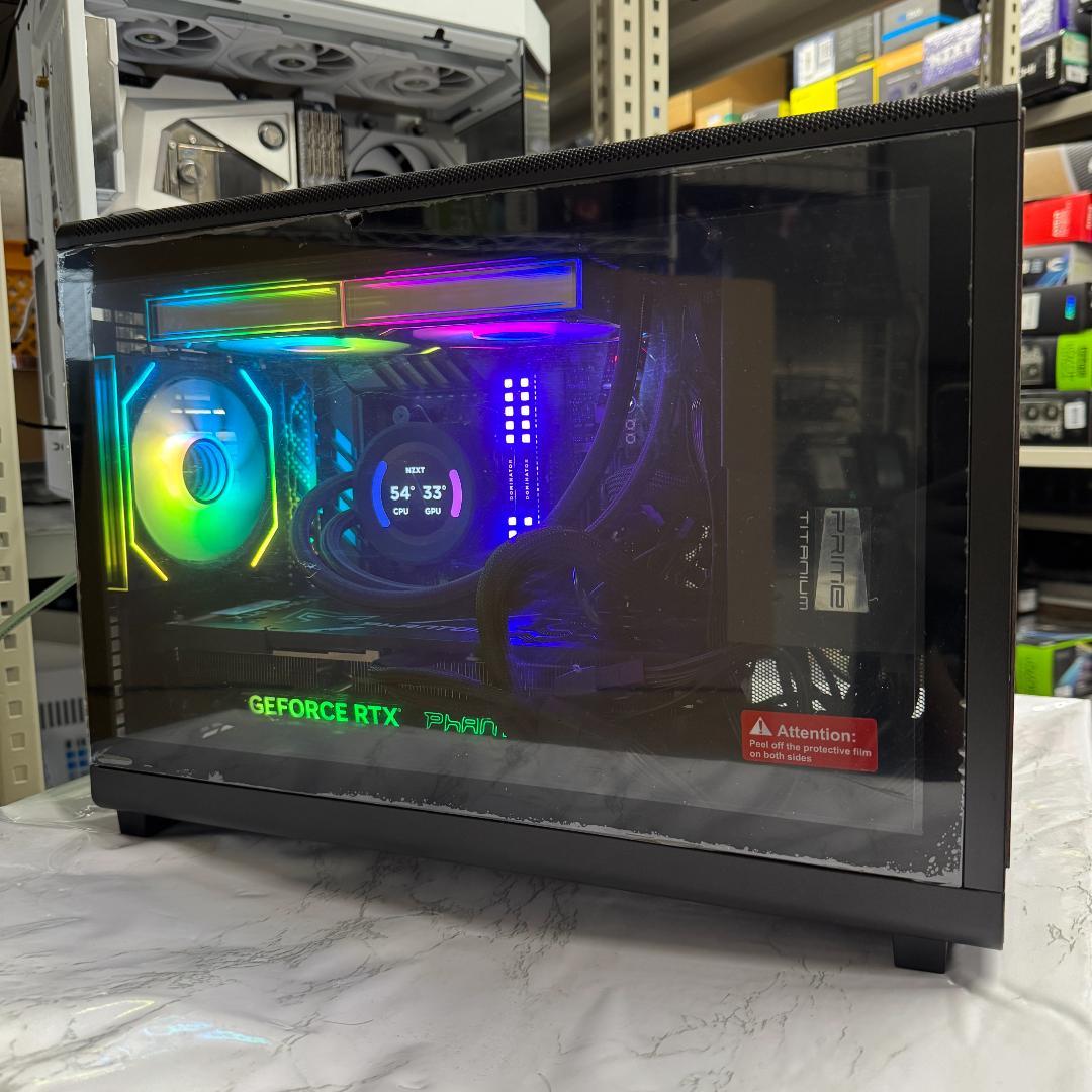 ゲーミングPC/7950X RTX4070Ti 32GB NVMe 1TB