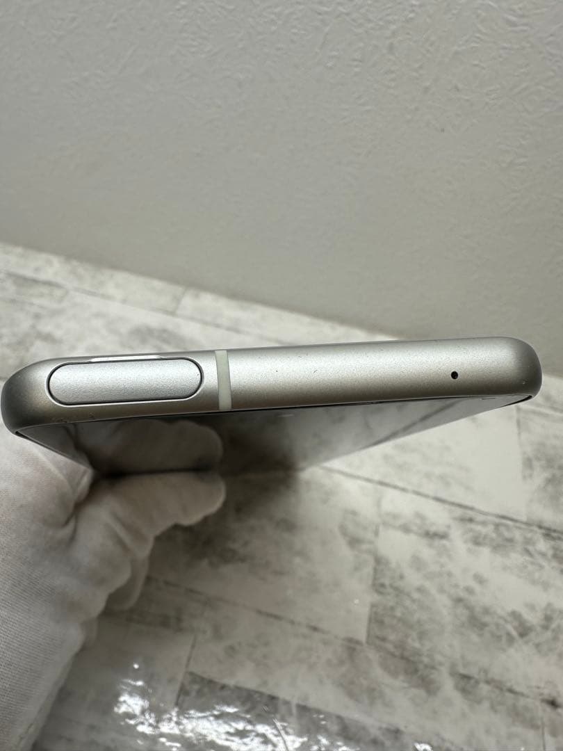 arrows F51C docomo シルバー 本体