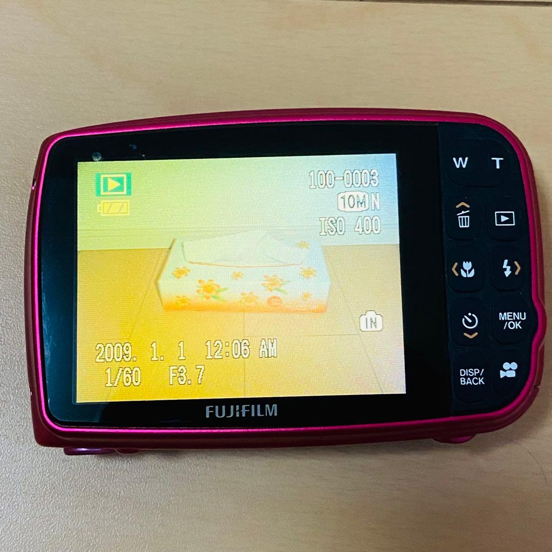 一応ジャンク　デジカメ FUJIFILM FinePix Z30 動作します
