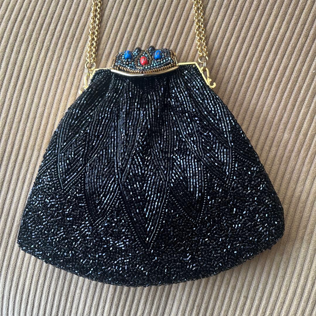 Hasimotoビーズ装飾　黒　バッグ　留め具　チェーン　ブラック　パーティー